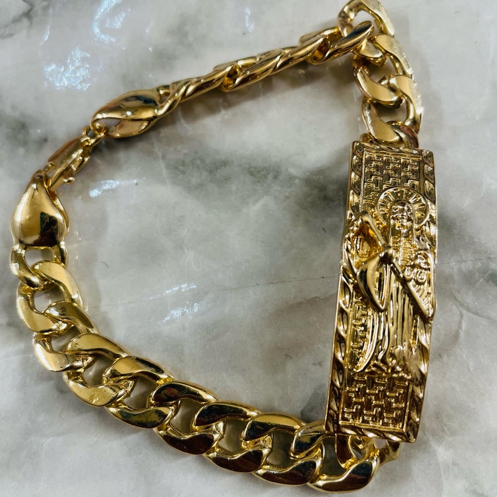 8.75in Men Oro Laminado Gold 18K Santa Muerte Bracelet Thick